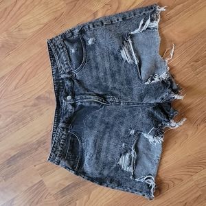 Jean shorts 🌻
